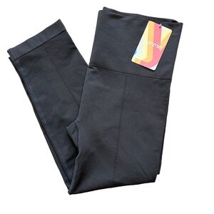 New Yummie Morgan Seamless Shaping Crop Capri Legging, Size M/L